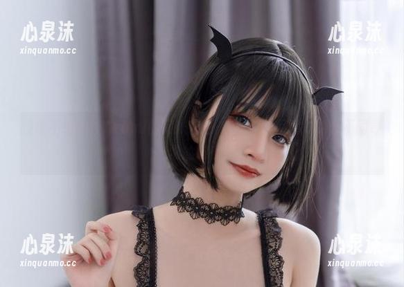 没钱不怕！看Azami的阿米莉亚·华生，作品偏偏给你不同寻常的感受。