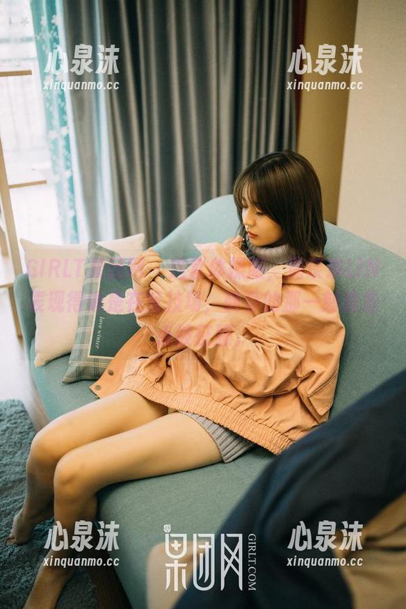 GIRLT果团网 - 这套体操服，周琰琳LIN表现得像是在竞技场，转身的那一刻我差点被征服。