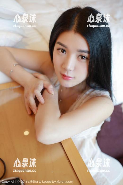 MFStar模范学院-果儿Victoria MFStar模范学院 - 果儿Victoria私房合集:灰丝带来的恰到好处的反差