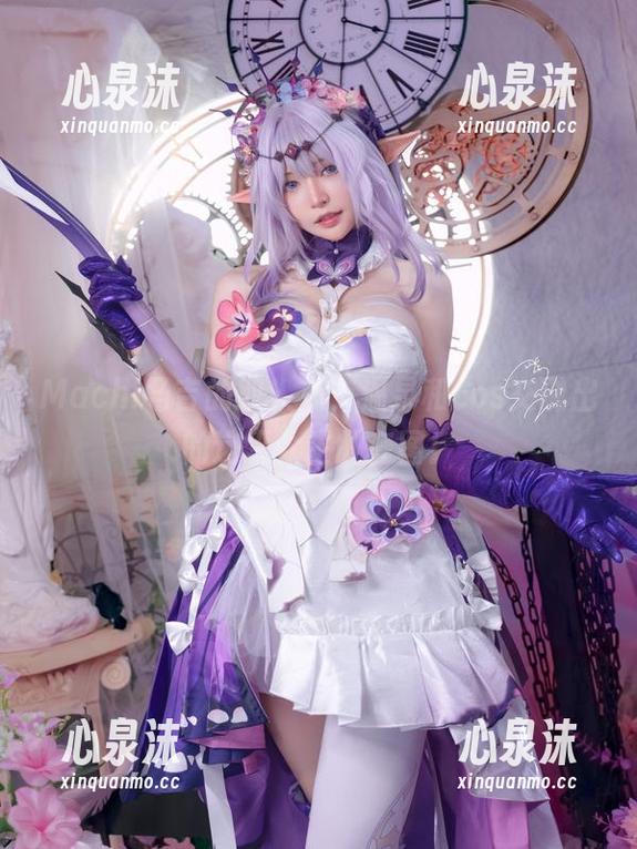 Machi马吉的双人篇，温泉和cos交融出的这灭众生的套图！