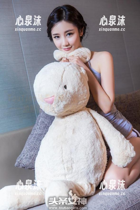 TouTiao头条女神 - 《郭婉婷婚纱图包》——拍照没神灯，照样能把人迷到要命！