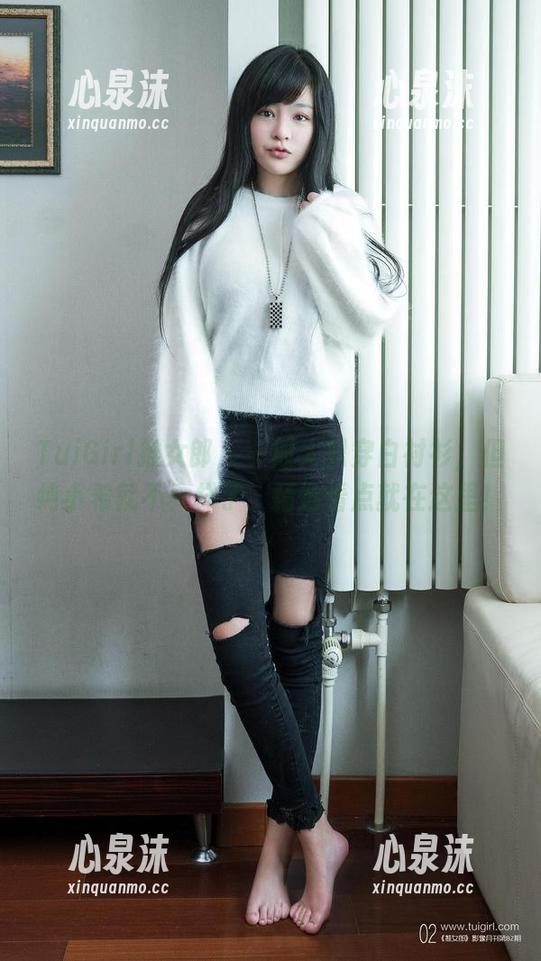 TuiGirl推女郎 - 一般人只穿白衬衫，但纯小希就不一样了，精选看点就在这里！