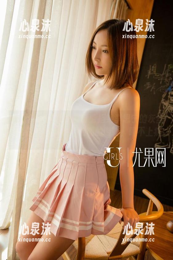 UGirls尤果网-李思宁 UGirls尤果网 - 有谁能拒绝李思宁的灰丝定制?它就像一杯温和的咖啡,喝不上瘾。