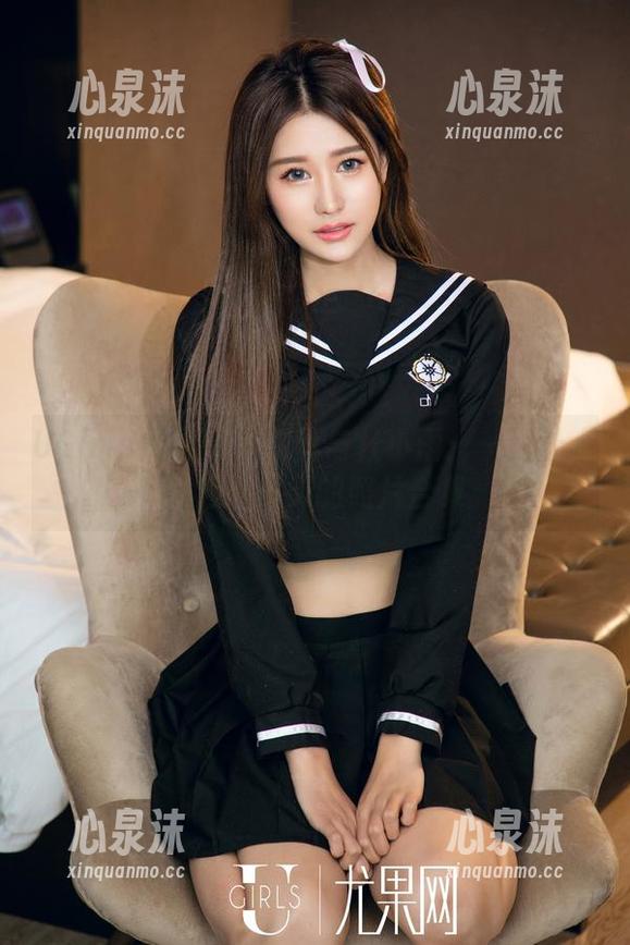 UGirls尤果网-杜小雨 UGirls尤果网 - 灰丝与杜小雨:一组让人想起下雨天的照片合集