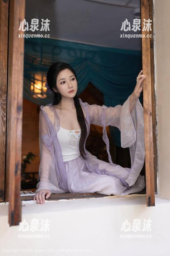 Xiuren秀人网 - 周井空泳衣写真，难得的“现身说法”，配得上“眼界大开”这四个字。