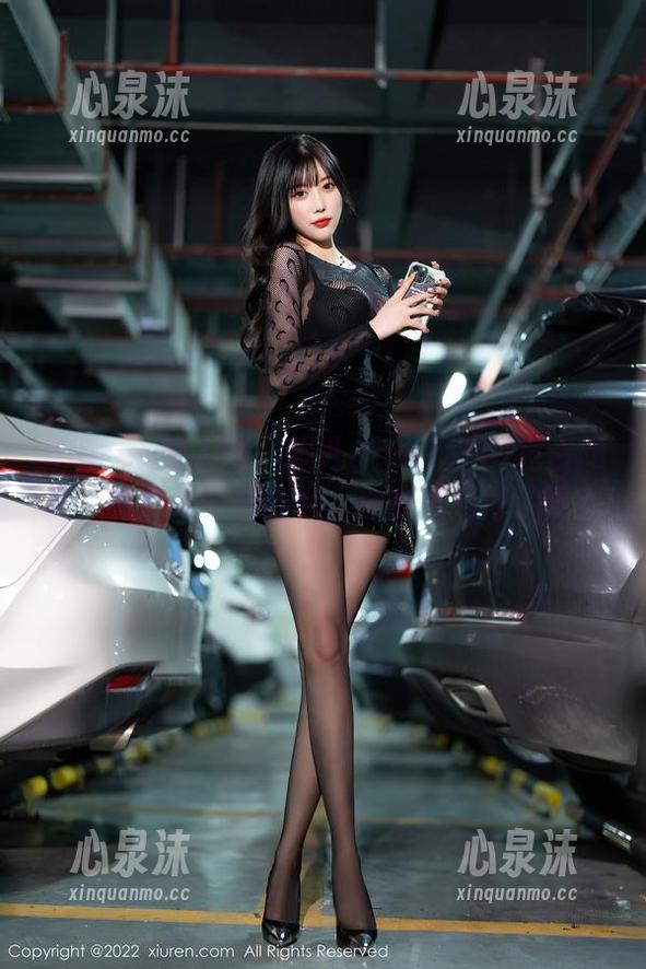 Xiuren秀人网-妮儿Bluelabel Xiuren秀人网 - 妮儿Bluelabel纯白跑来,免费美图随意走,你能抵挡得了吗?
