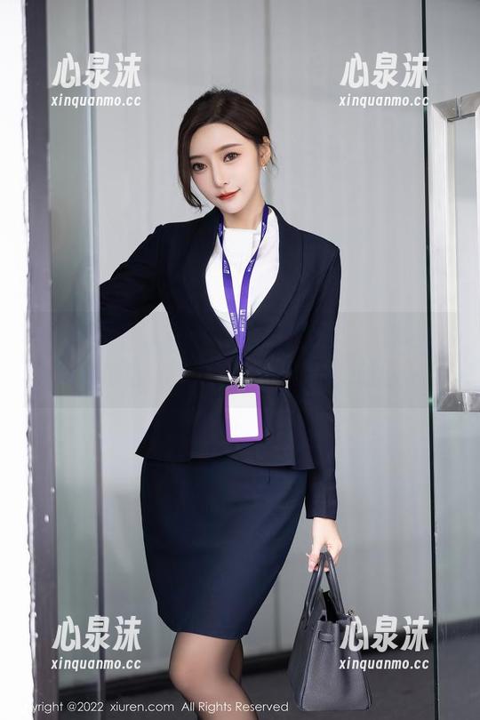 Xiuren秀人网-小逗逗 Xiuren秀人网 - 小逗逗出场,揭秘这组女孩的原图!真是光影的舞蹈,哈哈哈!