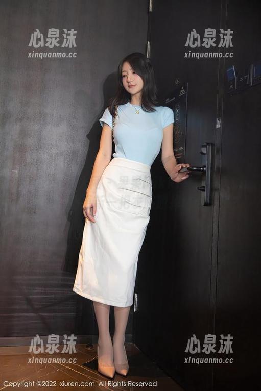 Xiuren秀人网-果果Nikki Xiuren秀人网 - 果果Nikki又来搞事情,透明作品更新—把衣服脱掉也没关系?