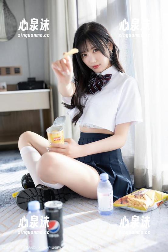 Xiuren秀人网-香澄在东京 Xiuren秀人网 - 校服和香澄在东京,这组合真不错,图集中就给你福利满满的惊喜。