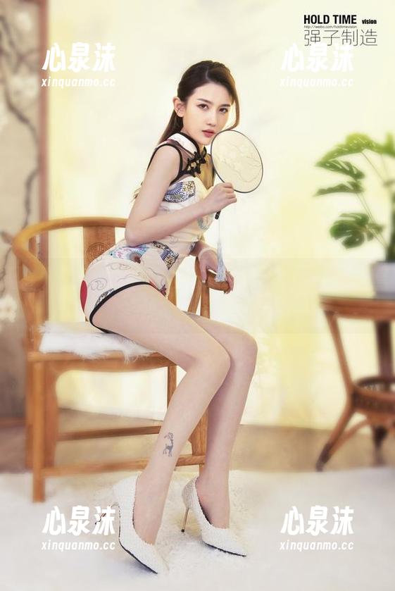 丽柜 - 这才是真正的长腿代表，王欣竹的写真让我自愧不如。