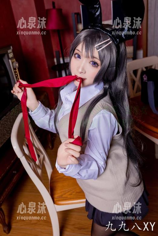 九九八吖 九九八吖的写真——萤火虫漫展,好奇女神和爱丽丝的奇妙碰撞!下载吗?