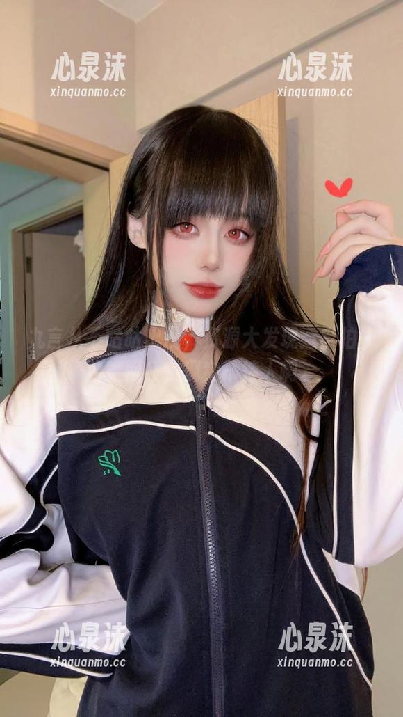 九言从不咕咕出没，资源大发现：自拍一秒变网红，现实不待人啊。