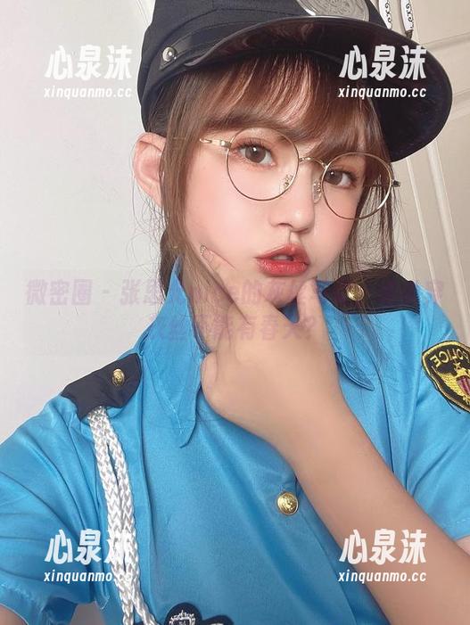 微密圈 - 张思允nice的灰丝写真：谁说穿灰丝不能有春天？