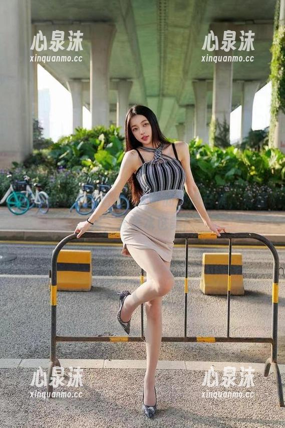 徐珺大哥 微密圈 - 来看看徐珺大哥的泳池合集,有道是,人美水也美!