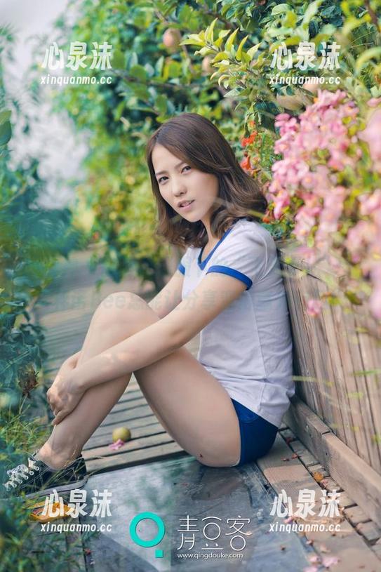 推女神 - 高清体操服下的“飞天萝卜”，宋梓诺Bee总能让分享变得意外有趣！