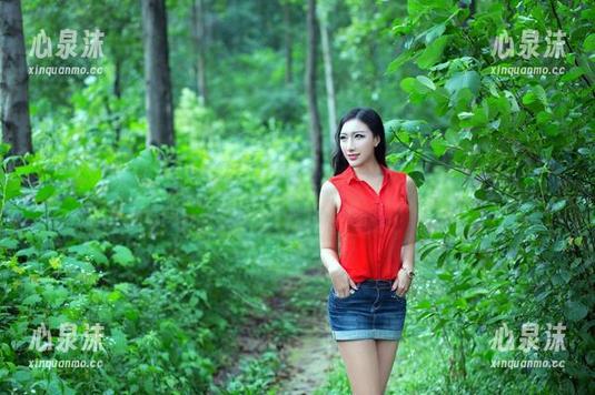 推女郎-吻熙 推女郎 - 吻熙的吊带美图,精选出来的时刻,就让我这颗心猿意马吧。