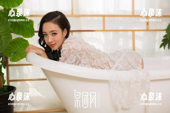 果团网-莫雅淇 果团网 - 原图抢先看——莫雅淇的奶牛秀,让你恍若置身牛场!