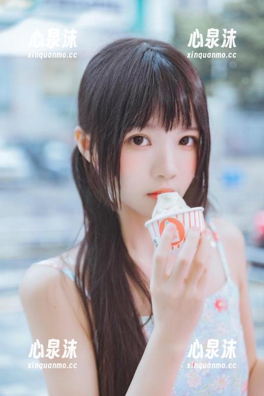 一份桜桃喵的倦意写真，值得翻开的图册