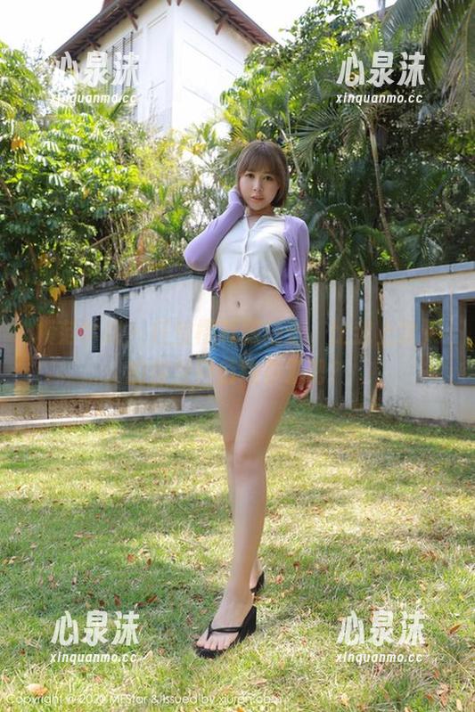模范学院 - 任莹樱礼服精选，比我上次买的那双鞋值钱多了吧？