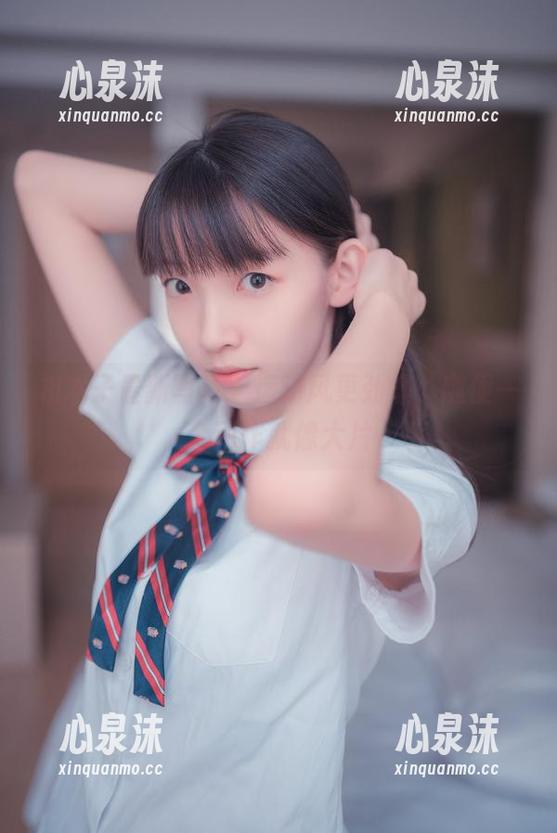 祖木子最新写真：运动风更劲爆，随便一个动作就像大片
