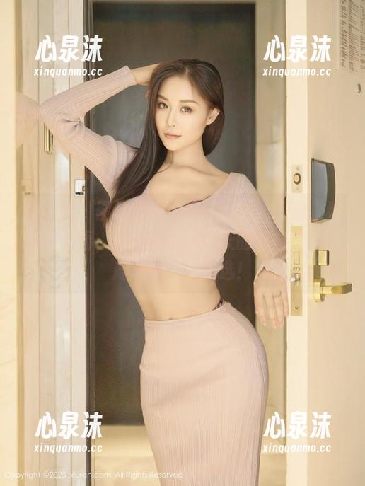 秀人网-美七mia 秀人网 - 图片集合:美七mia的短裙,看到这画面,谁都能猜出夏天的气息在悄悄爬进来了~精选!