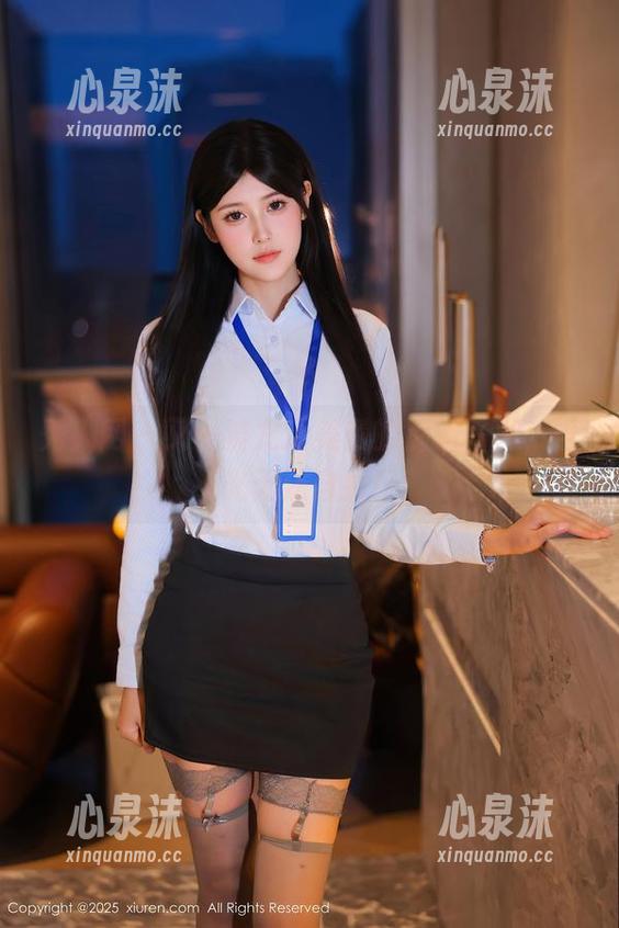 秀人网-龙泽美曦 秀人网 - 又一波龙泽美曦的御姐写真,目光无法自拔!