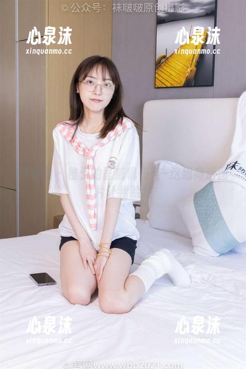 袜啵啵-稚予 袜啵啵 - 稚予的匡威帆布鞋–这组高清图片让我脸红